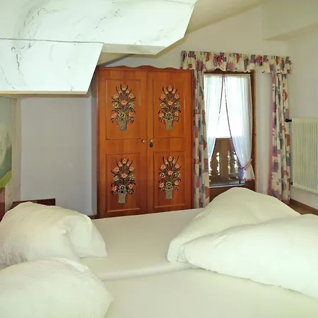 Heisenhaus-3 By Interhome *